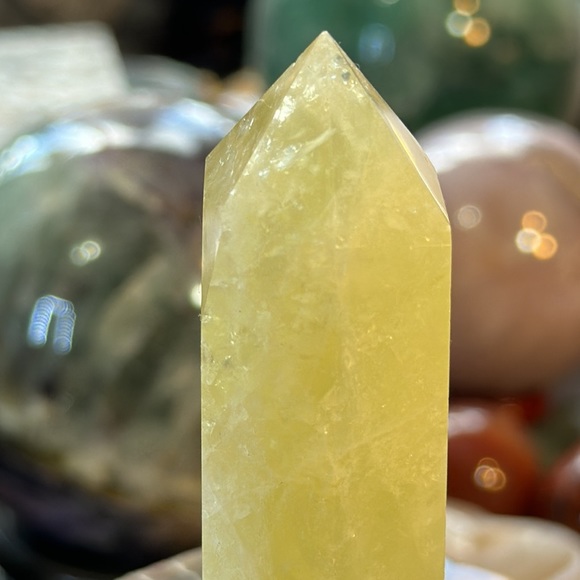 🔥SALE🔥 Smokey Quartz Crystal Point With Sparkles And Rainbows! - Picture 6 of 11